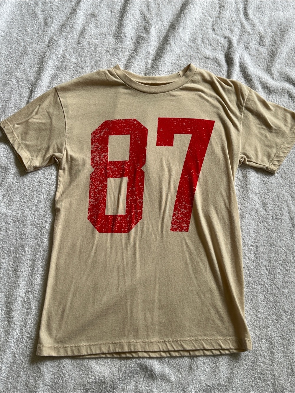 Grayson Threads Juniors Short Sleeve T-Shirt with Red “87” Graphic Size Small